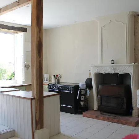 Chez Gigon - Beautiful 16th Century Farmhouse
