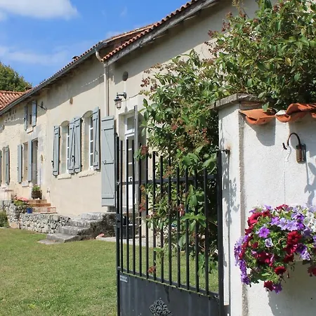 別荘 Chez Gigon - Beautiful 16th Century Farmhouse *